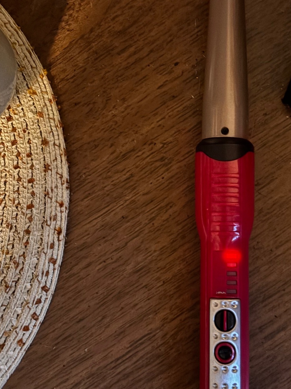Pink Curling Wand with Digital Controls Conair